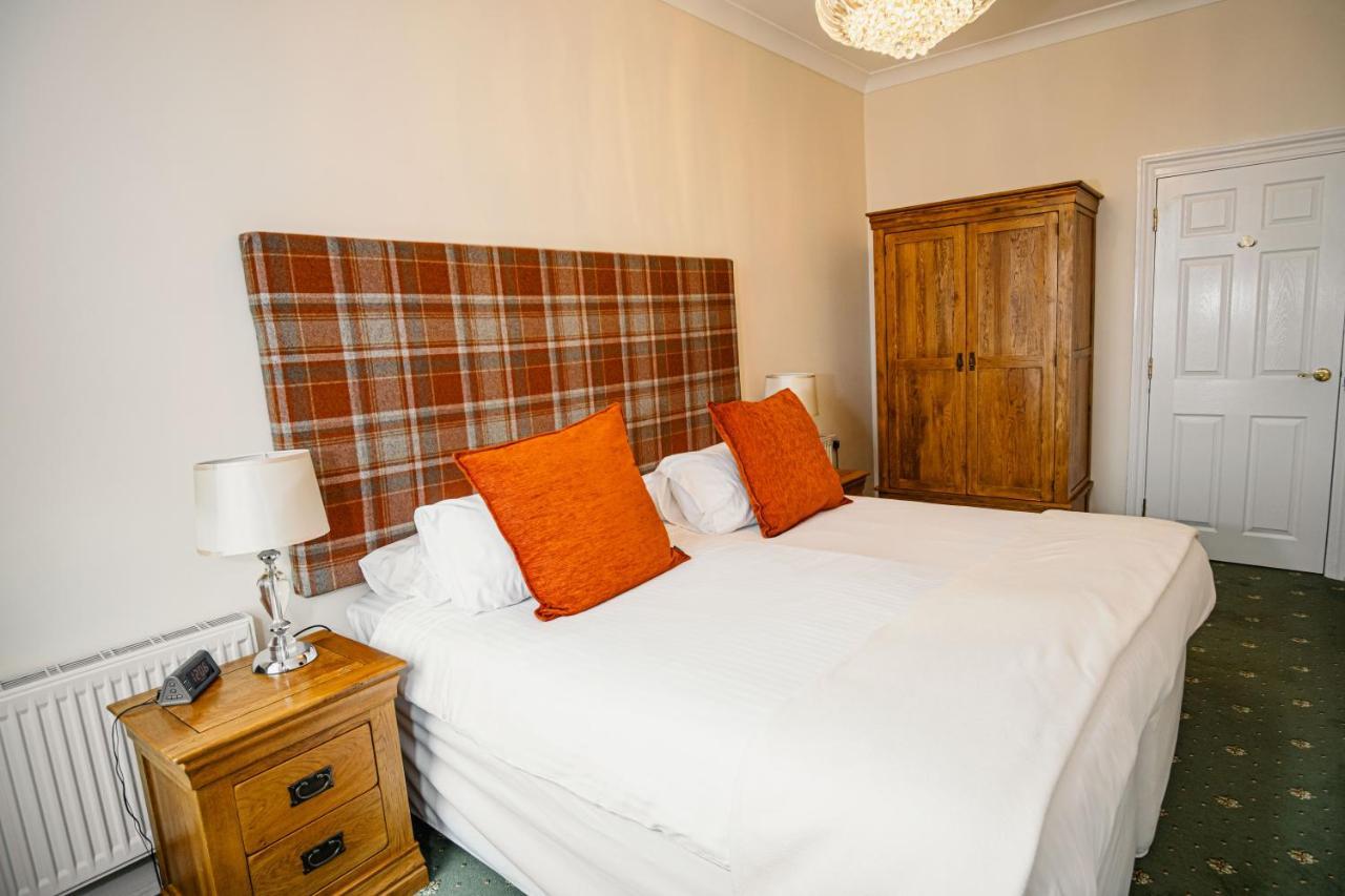 The Town House Hotel Douglas Exterior photo